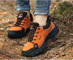2025 Unisex Leather Hiking Shoes Men Winter Warm Fur Non Slip Sneakers Women Suede Outdoor Footwear Boy Spring Summer Waterproof