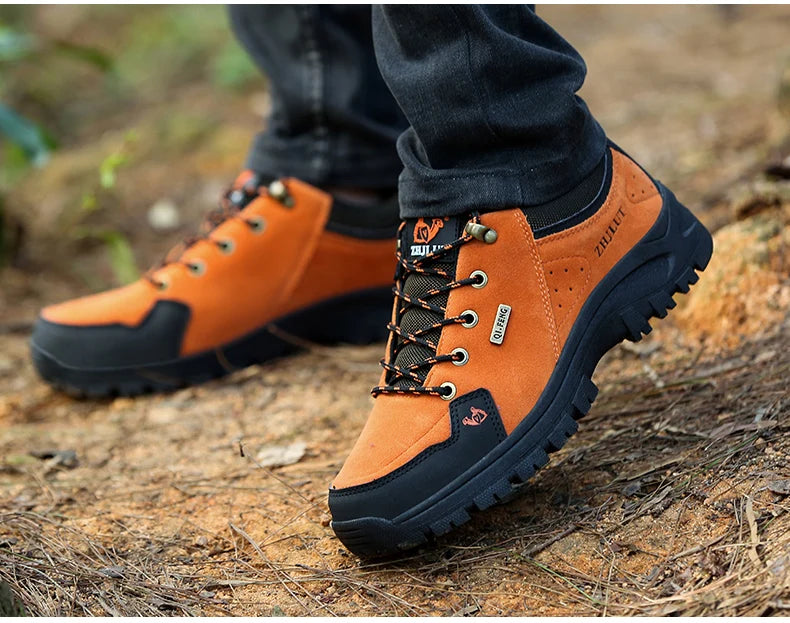 2025 Unisex Leather Hiking Shoes Men Winter Warm Fur Non Slip Sneakers Women Suede Outdoor Footwear Boy Spring Summer Waterproof