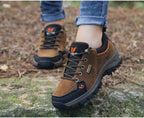 2025 Unisex Leather Hiking Shoes Men Winter Warm Fur Non Slip Sneakers Women Suede Outdoor Footwear Boy Spring Summer Waterproof