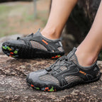 MAIJION Professional Aqua Shoes Men Non-slip Water Shoes In Trekking Upstream Shoes Quick-Dry Beach Light Water Sports Sneakers