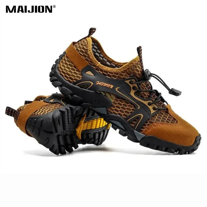 MAIJION Professional Aqua Shoes Men Non-slip Water Shoes In Trekking Upstream Shoes Quick-Dry Beach Light Water Sports Sneakers
