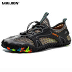 MAIJION Professional Aqua Shoes Men Non-slip Water Shoes In Trekking Upstream Shoes Quick-Dry Beach Light Water Sports Sneakers