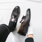 Men's Formal Leather Shoes British Style Tassels Loafers Pointed Toe Breathable Non-Slip Business Casual Wedding Office Shoes