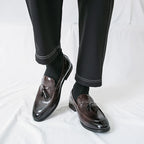 Men's Formal Leather Shoes British Style Tassels Loafers Pointed Toe Breathable Non-Slip Business Casual Wedding Office Shoes