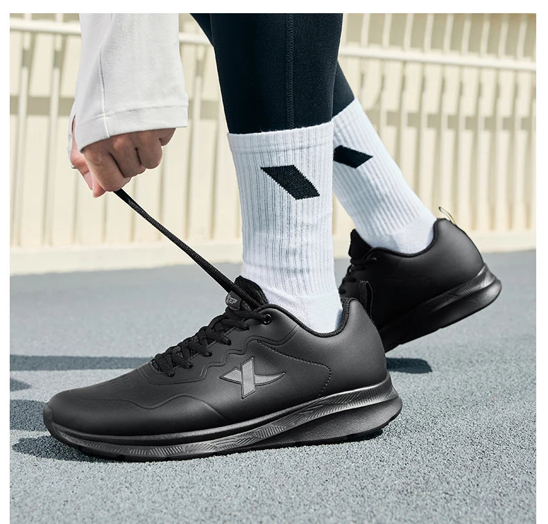 Xtep Running Shoes For Men 2024 Winter Leather Waterproof Sports Shoes Cushioning Wear-Resistant Jogging Sneakers 876419110051