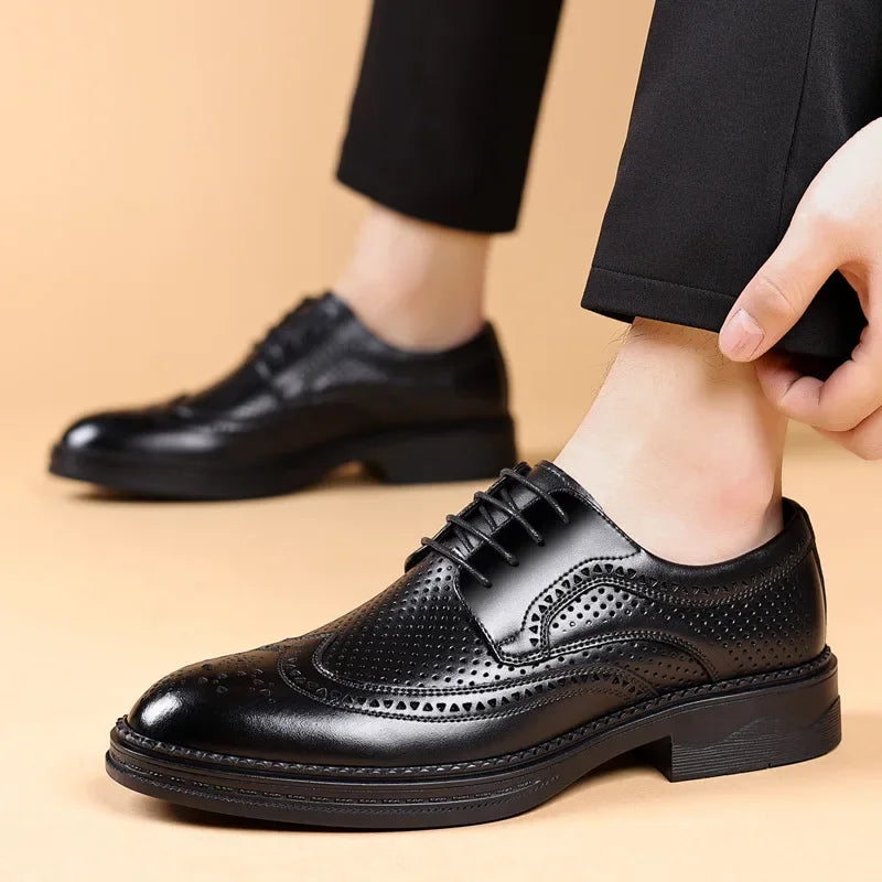 Men's Business Formal Hollow out Brogue Shoes Wedding Casual British Style Leather Shoes Rubber Sole Adult Daily Wear