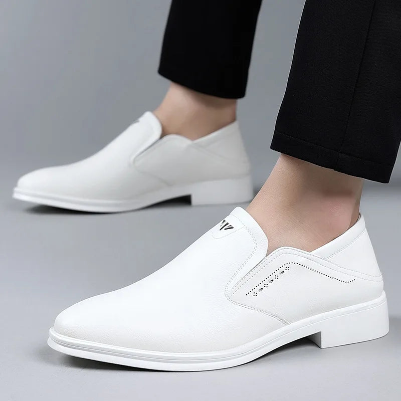 2025 Spring Autumn Men's Dress Shoes Fashion Casual Cow Leather British Pointed Toe Black and White New Designer Shoes Male