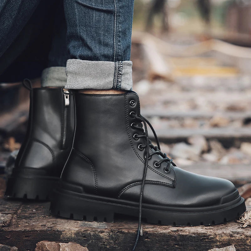 Men's High-quality British Chelsea Luxury Leather Fashion Workwear Motorcycle Trendy Shoes Platform Spring Black Men's Shoes