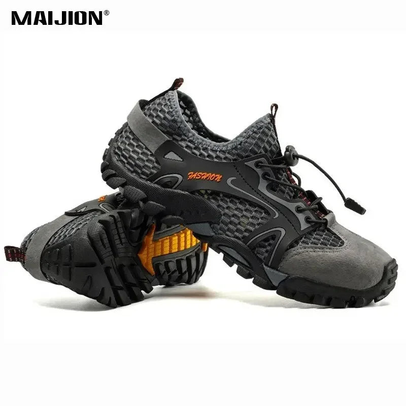 MAIJION Professional Aqua Shoes Men Non-slip Water Shoes In Trekking Upstream Shoes Quick-Dry Beach Light Water Sports Sneakers