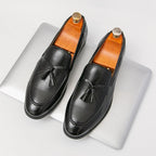 Men's Formal Leather Shoes British Style Tassels Loafers Pointed Toe Breathable Non-Slip Business Casual Wedding Office Shoes