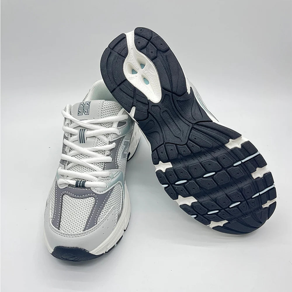 Couple Runnining Shoes for Men Women Flat Mesh Breathable Comfortable Lace-up Tenis Shoes 2025 New Original Trendy Sneakers