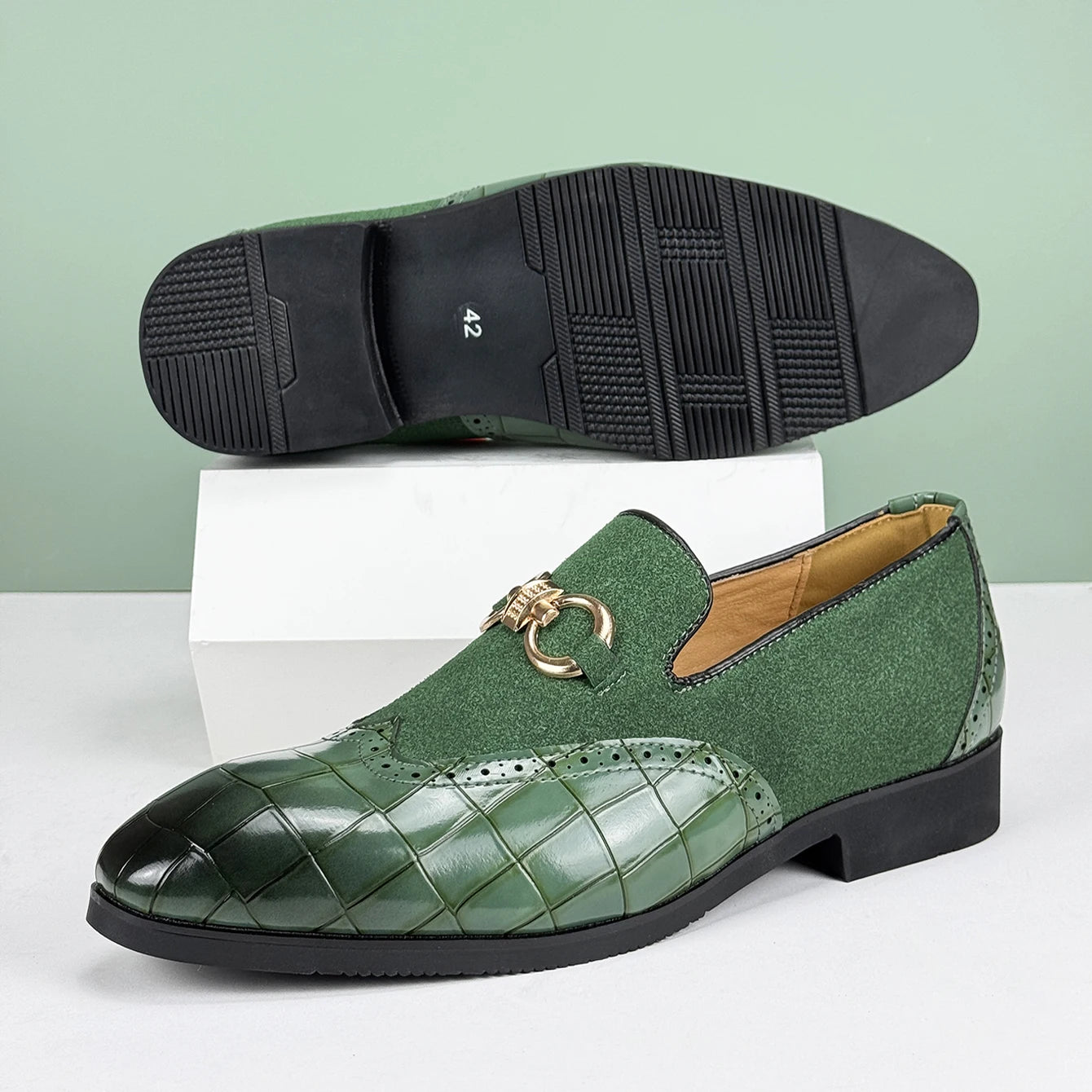 Men's Formal Leather Shoes British Style Oxford Loafers Pointed Toe Breathable Non-Slip Business Dress Wedding Office Green Shoe