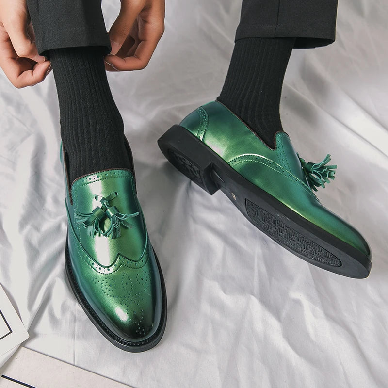 Purple Dress Shoes Man Brogue Shoes Big Size 38-48 Comfortable Slip-On Flat Social Shoe Male Fashion Tassels Mens Leather Shoes